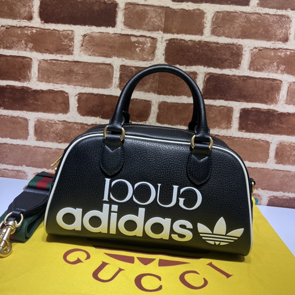 グッチバッグ正面デザイン